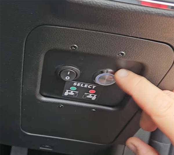 Kivi-Left-Foot-Accelerator-buttons-600x533